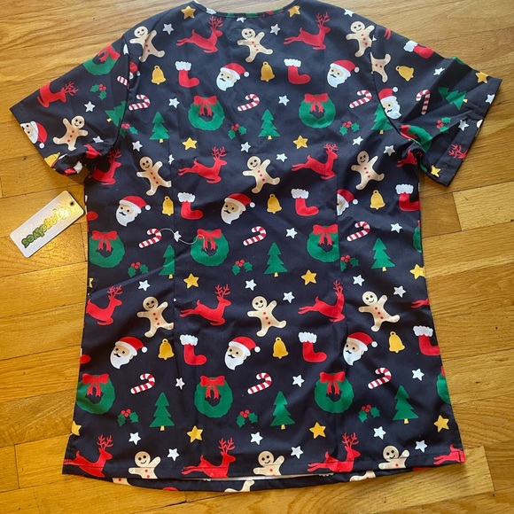 🎄🎅🏻NWT Tipsy Elves Christmas Print short sleeve Scrub Top -Size M - Picture 6 of 10